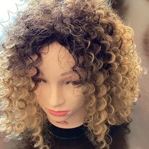 Synthetic BLONDE CURLY WIG/ BROWN MIX (~ 18-20inches)